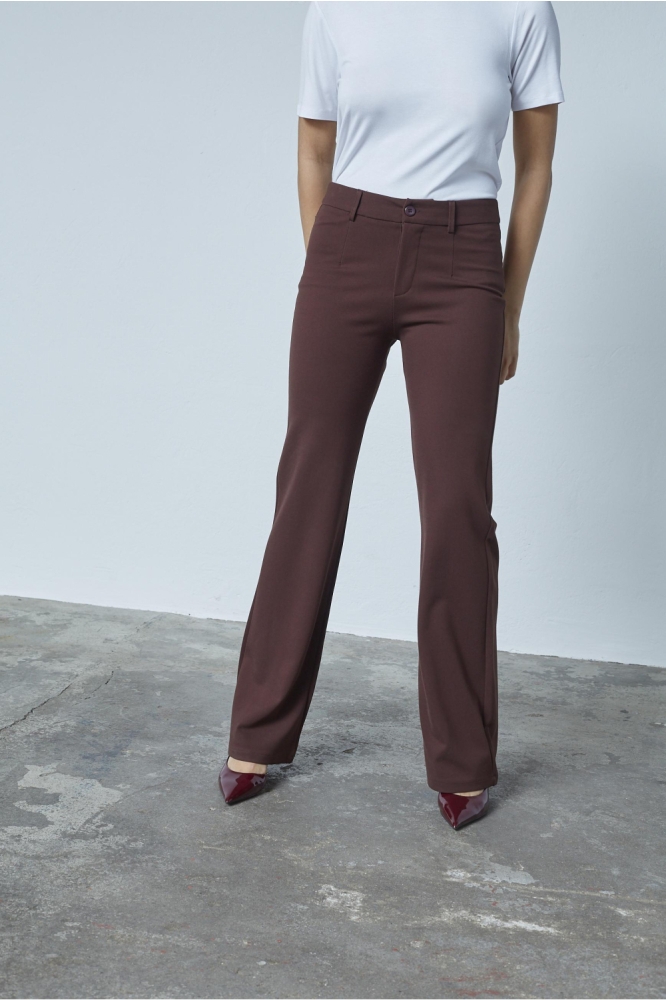 NEW GEORGE 7 09633 D. CHOCOLATE